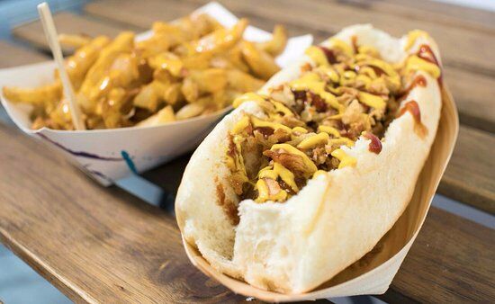 5th Avenue House of Hot Dog